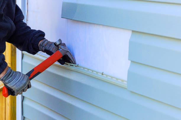 Reliable Siding Replacement contractor in Euless, TX by Squared Siding